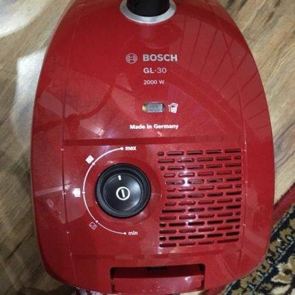 Обзор пылесоса Bosch BBHMOVE2N: практичный девайс для гладких покрытий