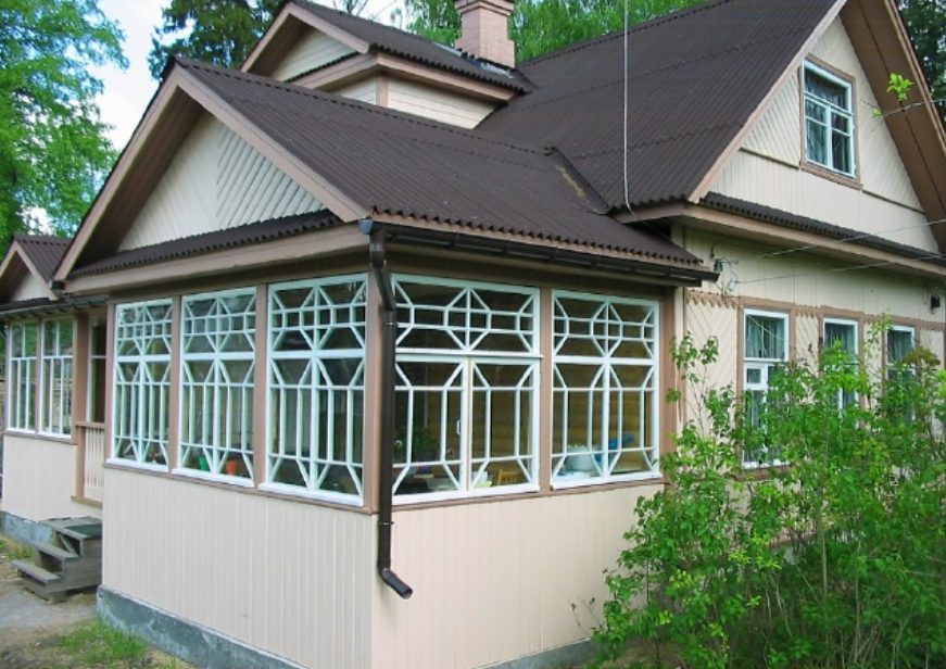 Как узнать, что лучше: ондулин или профнастил?