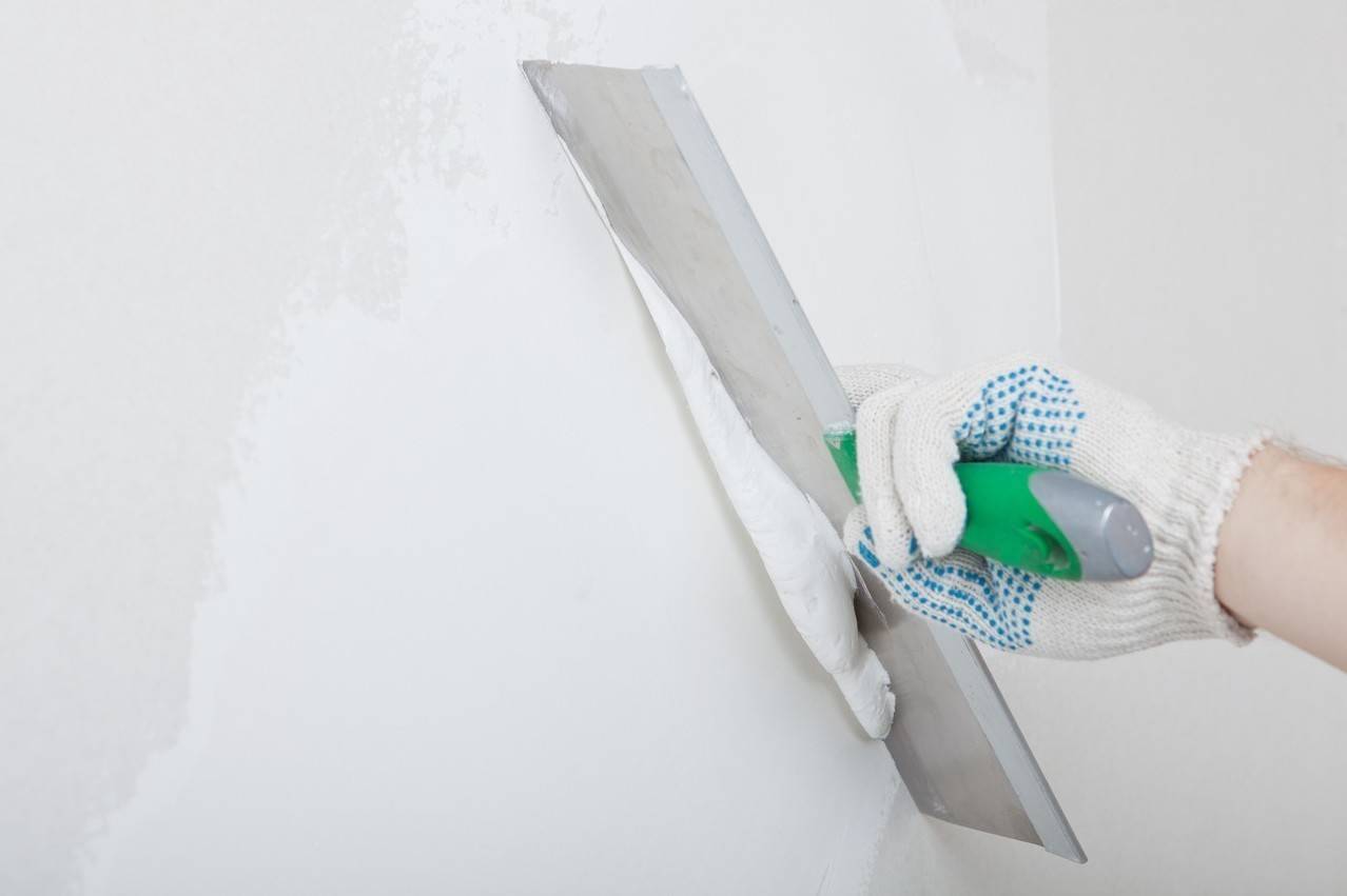 Как подготовить стены к поклейке обоев своими руками – основные этапы