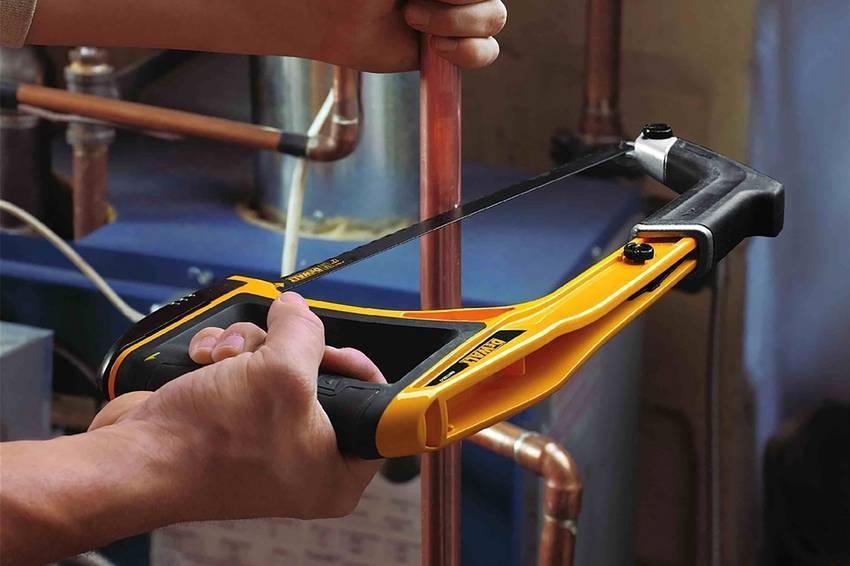 Ручная ножовка по металлу: универсальный помощник домашнего мастера