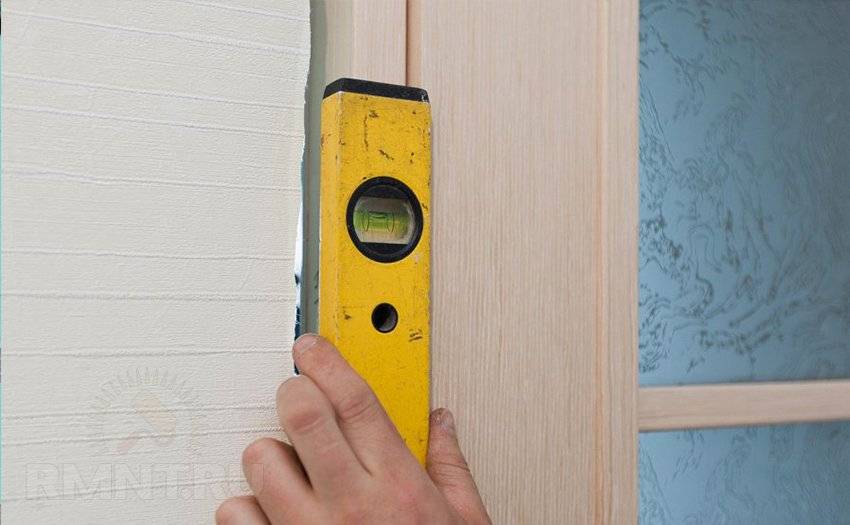 Монтажные клинья: разновидности и особенности применения