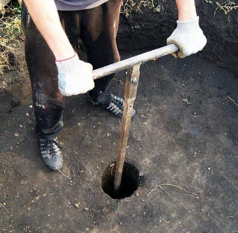 Ручное бурение скважин на воду: как пробурить скважину вручную