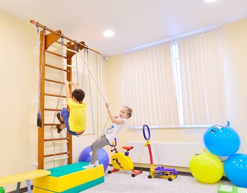 Детский спортивный комплекс в квартиру: интересный досуг и физическое развитие
