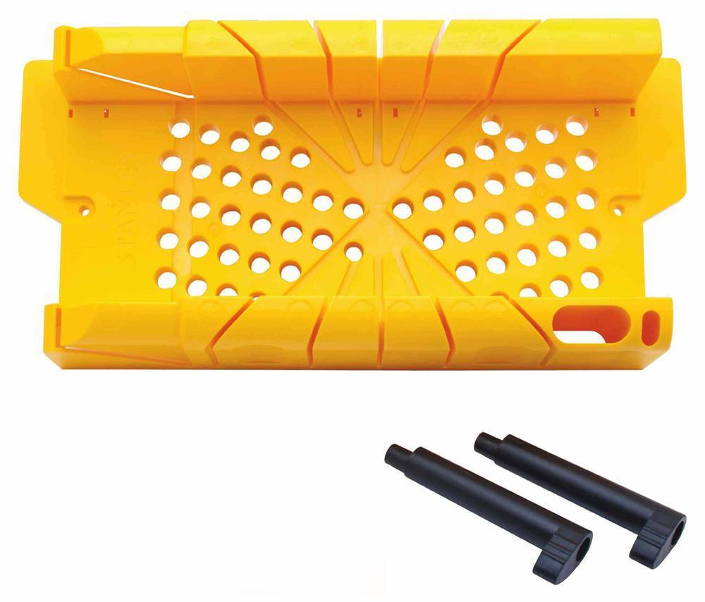 Как сделать угол на потолочном плинтусе