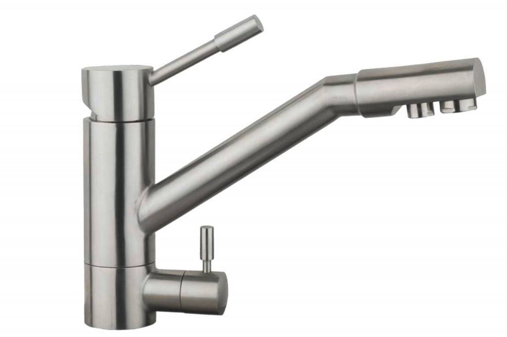 Как выбрать смеситель для кухни: виды и особенности