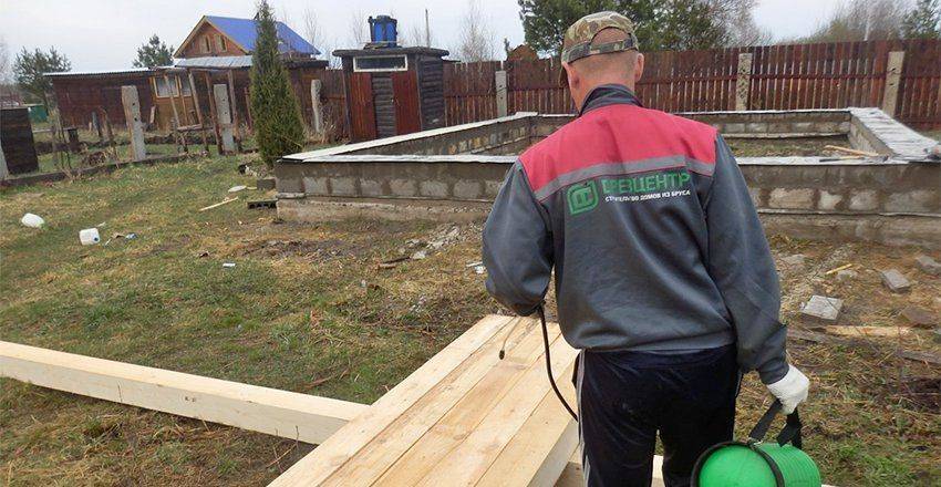 Крыльцо деревянного дома. Фотогалерея от профессионалов