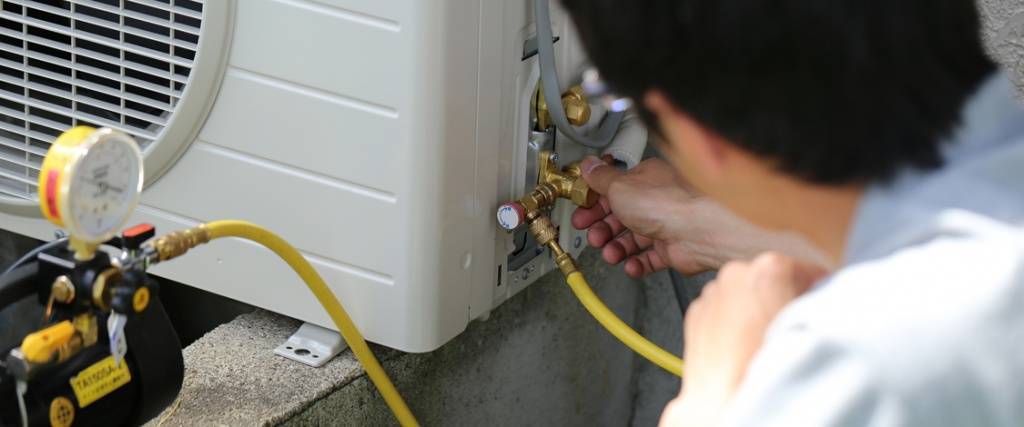 Чистка кондиционера своими руками: пошаговая инструкция, рекомендации по эксплуатации