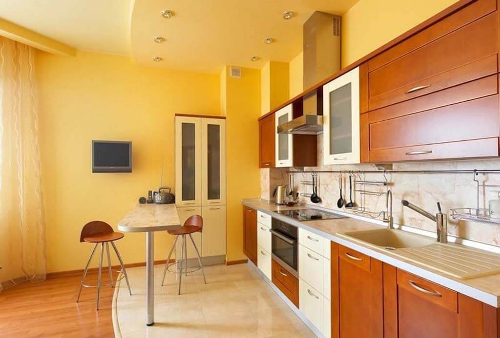 Натяжной потолок на кухне. Дизайн. Фото решений. Правильный монтаж