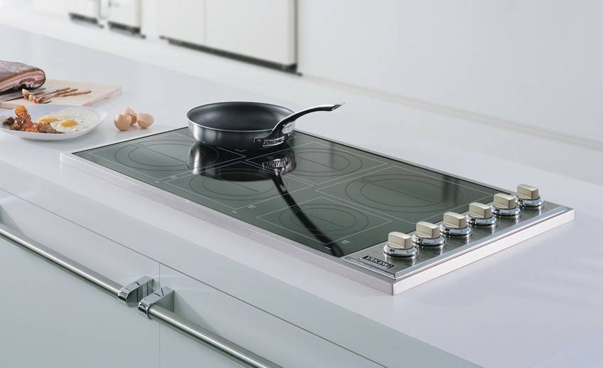 Что лучше: индукционная или электрическая варочная панель, критерии выбора