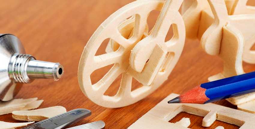 Цианакрилатный клей: разновидности, технические характеристики и особенности использования