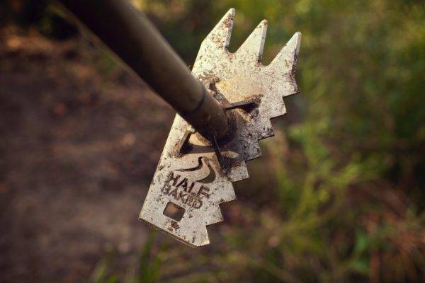 Как выбрать надёжные грабли для дачи и сада: ТОП-13 лучших граблей