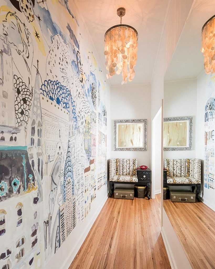 Обои в прихожую: большие возможности для исполнения дизайнерских замыслов