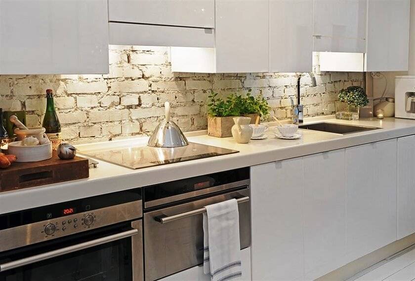 Из чего лучше сделать фартук на кухню: выбираем материал по критериям и советам экспертов